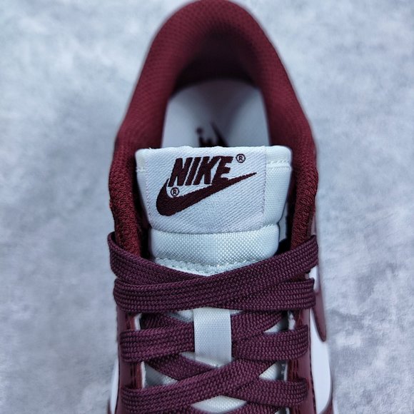 Nike dunk Sneakers - Picture 7 of 9